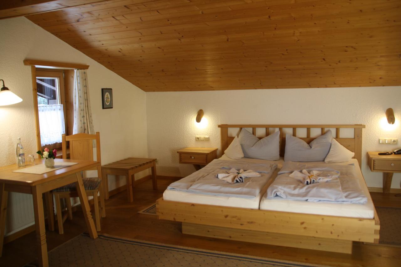 Pension Schusterpeter Bad Tölz Екстериор снимка