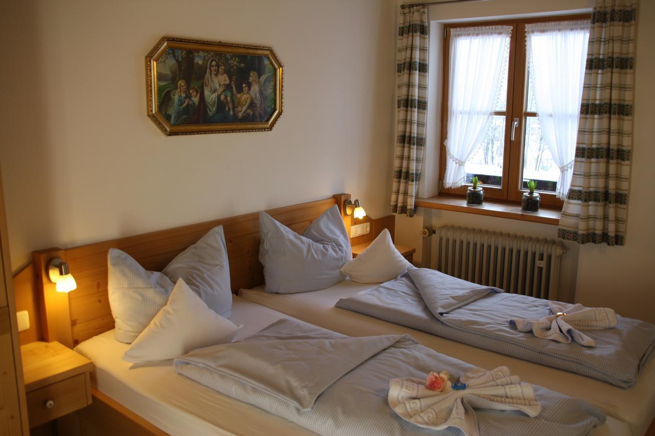 Pension Schusterpeter Bad Tölz Екстериор снимка
